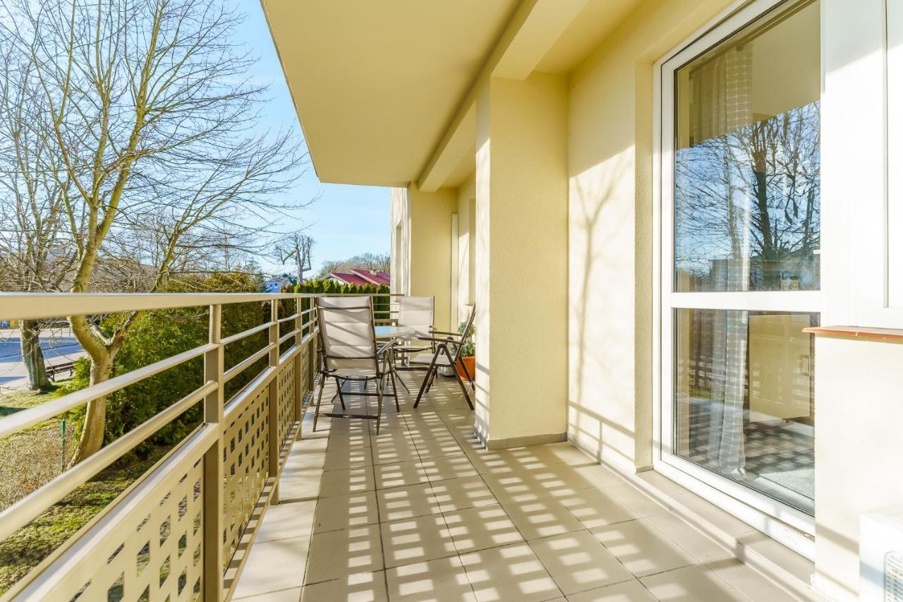 Apartament Klonowa Kołobrzeg Exteriör bild